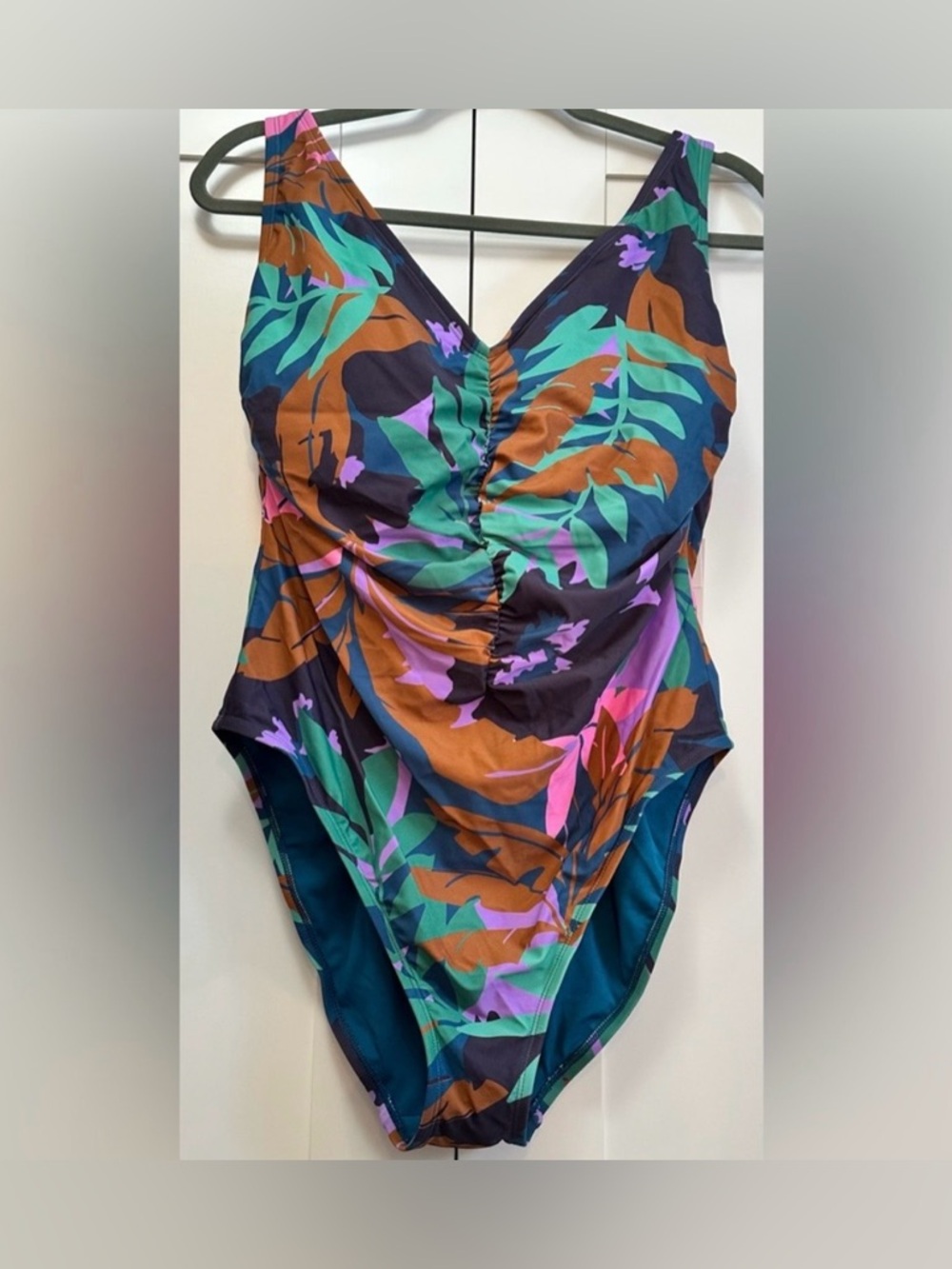 Tropical Women’s One Piece Swimsuit Sz 17 NEW!